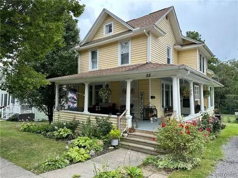 55 Prospect St, Warsaw, NY 14569