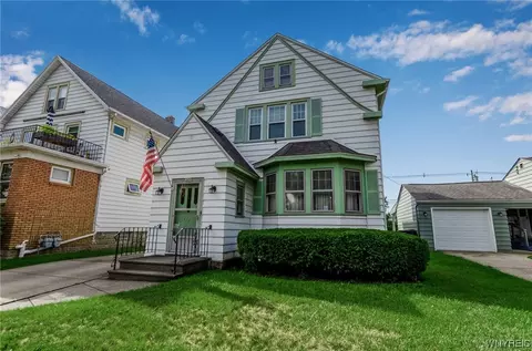 285 Nassau Ave, Kenmore, NY 14217