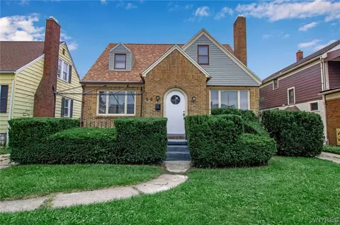 26 George Urban Blvd, Cheektowaga, NY 14225