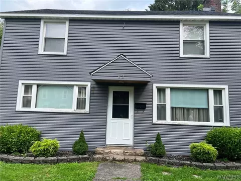 62 Swan St, Salamanca, NY 14779