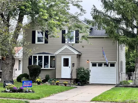 42 Northwood Dr, Buffalo, NY 14223