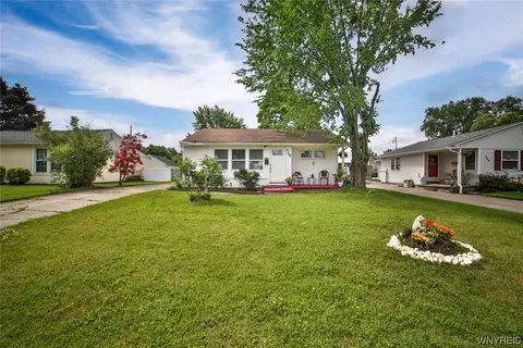 549 Harrison Ave, Buffalo, NY 14223
