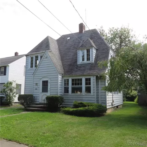 8507 Pershing Ave, Niagara Falls, NY 14304