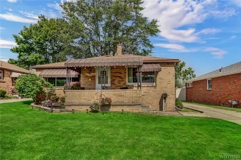 40 Delmar Ave, Cheektowaga, NY 14225