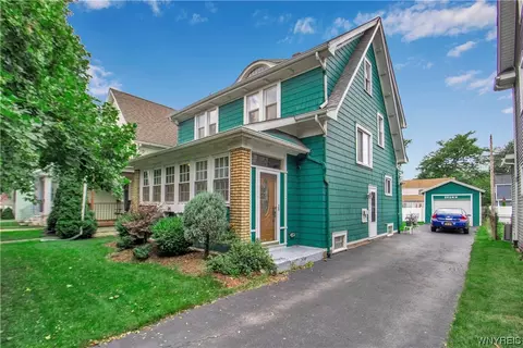 26 Mumford St, Buffalo, NY 14220