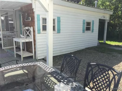 308 Lakeview Blvd, Delevan, NY 14042
