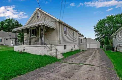 4338 Abbott Pkwy, Buffalo, NY 14219