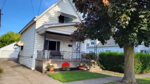440 Schiller St, Buffalo, NY 14212