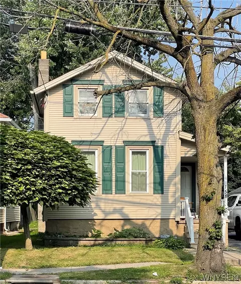158 S Transit St, Lockport, NY 14094
