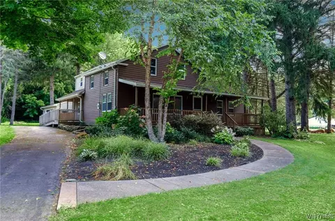 13260 Clinton St, Alden, NY 14004
