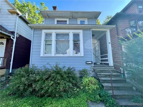 48 Custer St, Buffalo, NY 14214