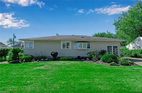 336 Overbrook Ave, Tonawanda, NY 14150