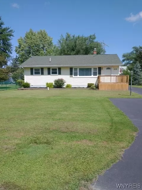 6135 Sharon Ave, Newfane, NY 14108