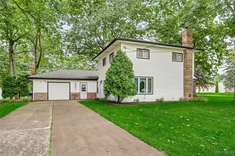 4800 Kline Rd, Niagara, NY 14304