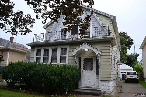 121 Wright Ave, Buffalo, NY 14215