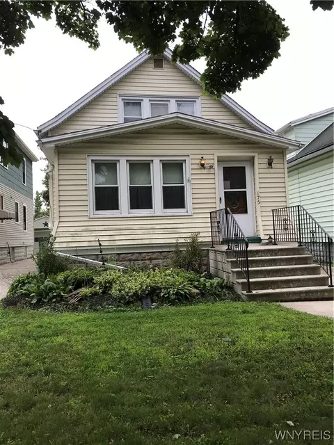 175 Whitfield Ave, Buffalo, NY 14220