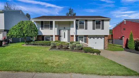 26 Yvette Dr, Cheektowaga, NY 14227