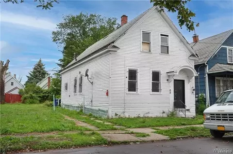 46 Krupp Ave, Buffalo, NY 14212