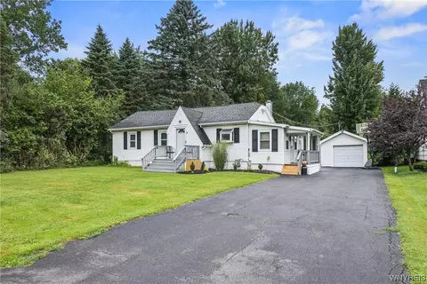 8110 Clarence Center Rd, East Amherst, NY 14051