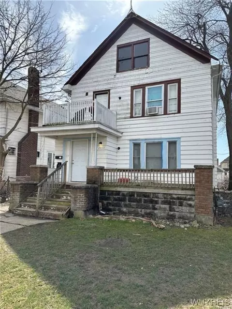 2415 La Salle Ave, Niagara Falls, NY 14301
