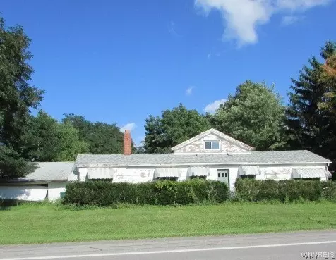 1575 Perry Rd, Pavilion, NY 14525