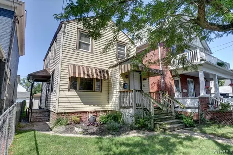 486 26th St, Niagara Falls, NY 14303