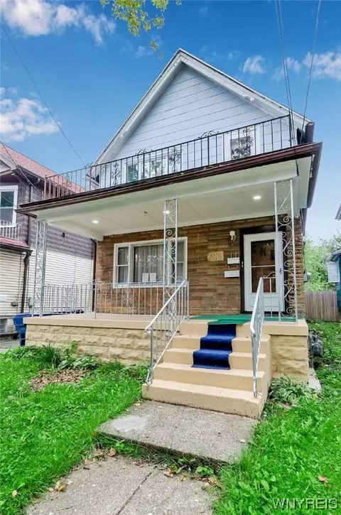 208 Gold St, Buffalo, NY 14206