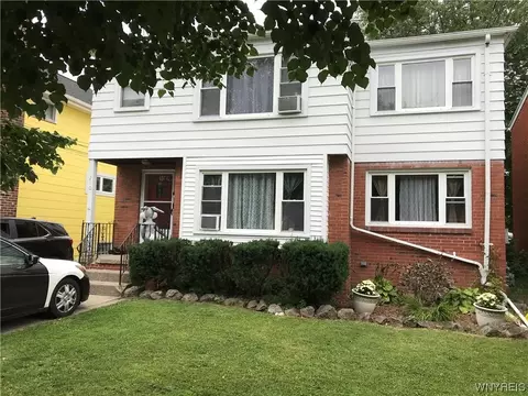 210 Springville Ave, Amherst, NY 14226