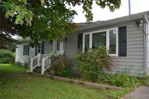11920 Matteson Corners Rd, Holland, NY 14080