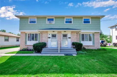 60 Vandenberg Ave, Lancaster, NY 14086