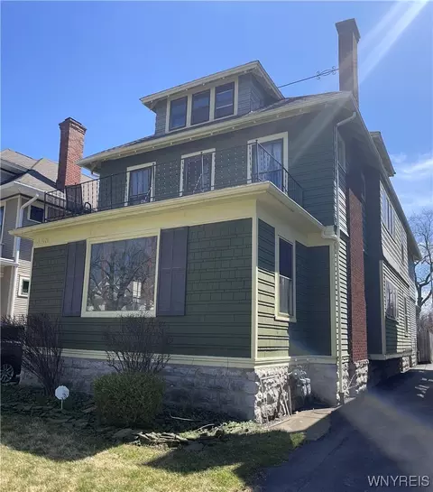 438 Huntington Ave, Buffalo, NY 14214
