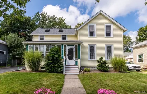 46 Sickmon Ave, Hamburg, NY 14075