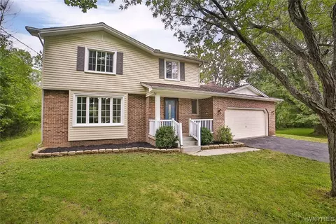 3100 Love Rd, Grand Island, NY 14072