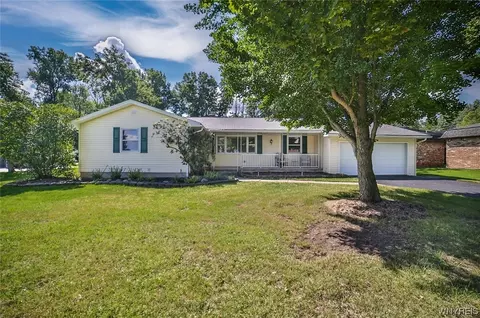 5124 E River Rd, Grand Island, NY 14072