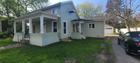 510 E State St, Albion, NY 14411