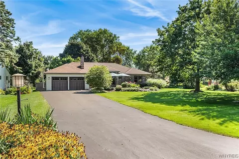 3803 Lower River Rd, Porter, NY 14174