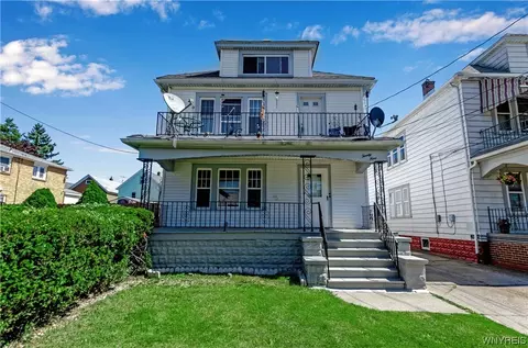 29 Sunset St, Buffalo, NY 14207