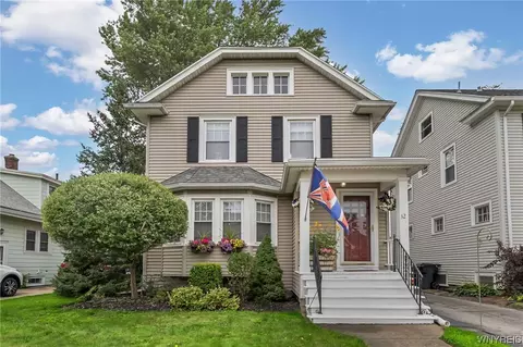 32 Allegany Ave, Kenmore, NY 14217