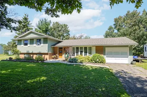 7934 Milestrip Rd, Orchard Park, NY 14127