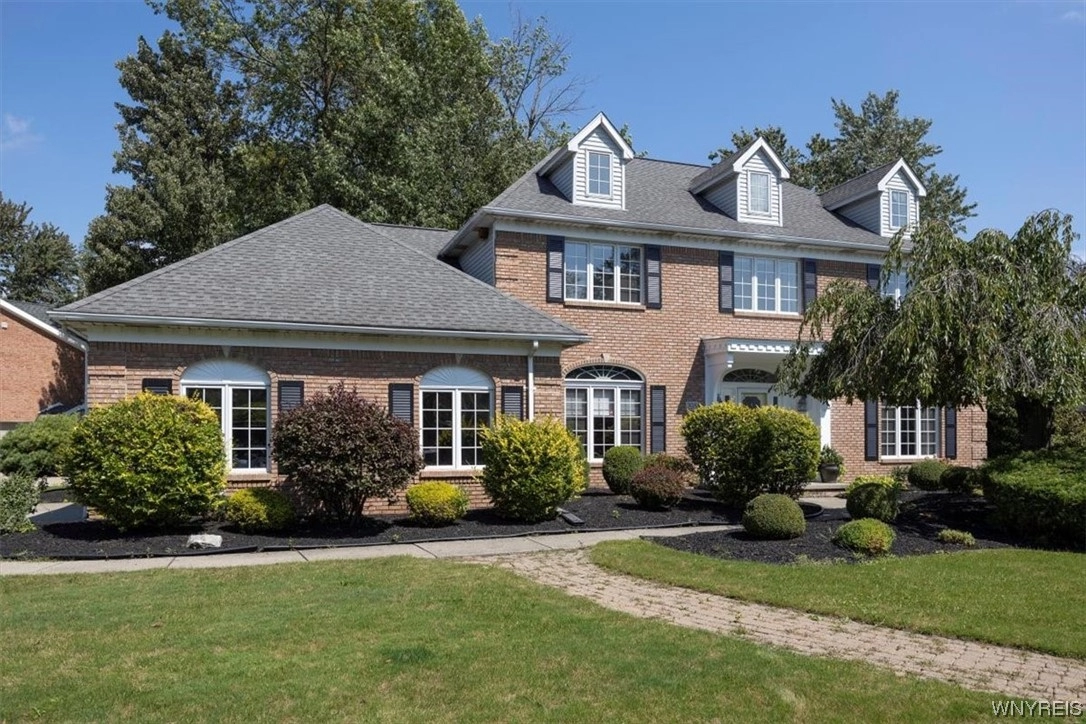 208 VISCOUNT Dr  