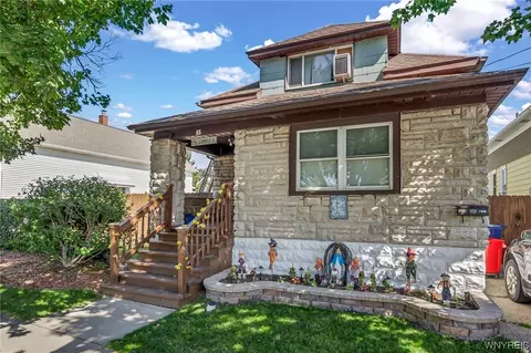 65 Wheelock St, Buffalo, NY 14206