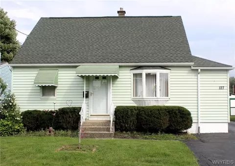 127 Wabash Ave, Cheektowaga, NY 14206