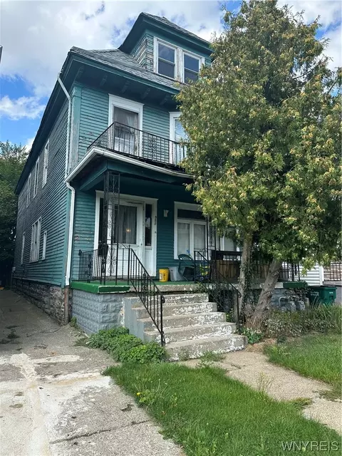 528 Woodlawn Ave, Buffalo, NY 14208