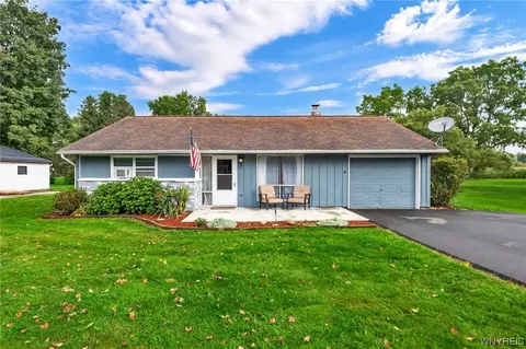 2058 Smithcrest Dr, Collins, NY 14034