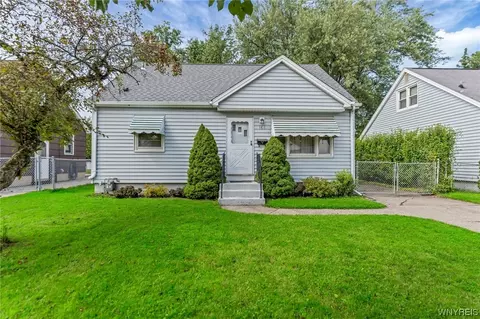 166 Delray Ave, West Seneca, NY 14224