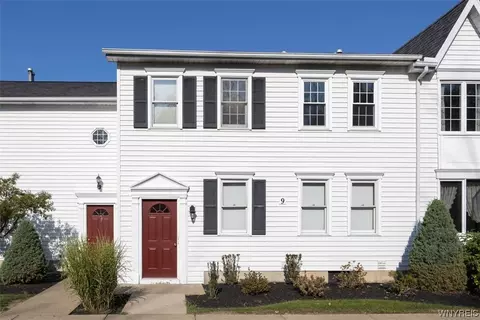9 Beacon Park #F, Amherst, NY 14228