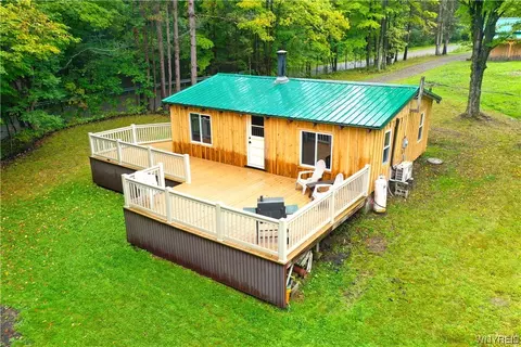 7307 California Hill Rd, Mansfield, NY 14731