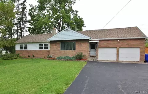 4675 Tonawanda Creek Rd, Pendleton, NY 14120