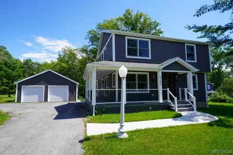 6783 Versailles Rd, Lake View, NY 14085