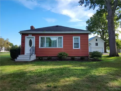 11282 Blair Rd, Shelby, NY 14103
